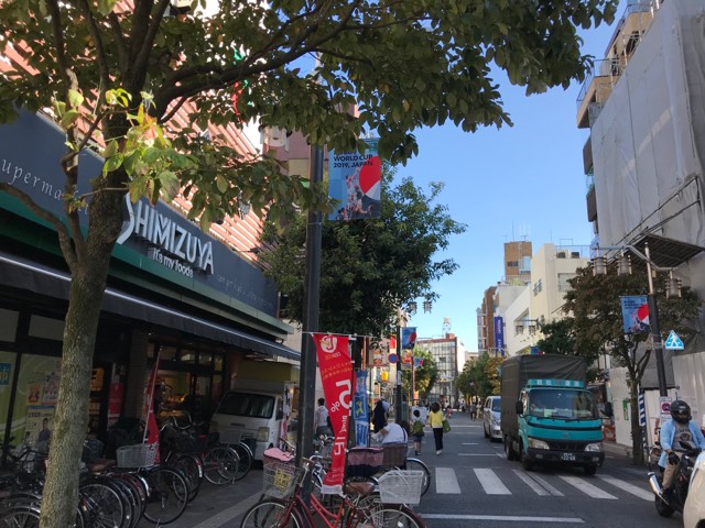千歳烏山の街情報 ショッピングにお寺に温泉も 幅広い年代の方が楽しめる街 グッドライフシニア