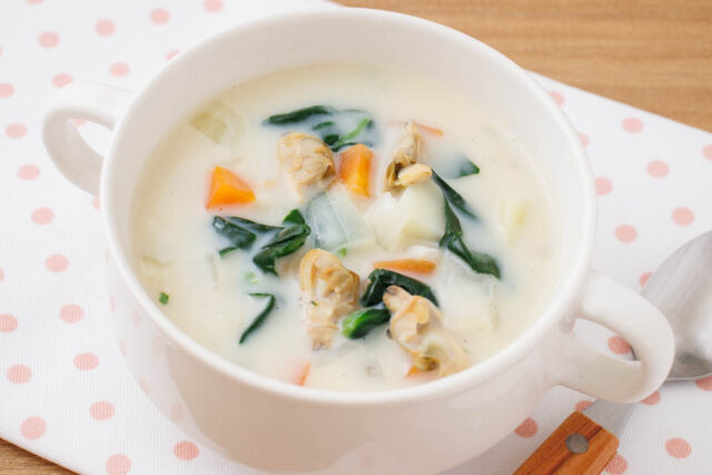 あさり缶で作る豆乳クラムチャウダーのレシピ