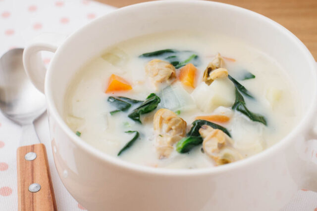 あさり缶で作る豆乳クラムチャウダーのレシピ