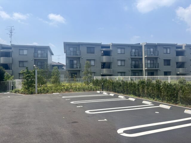 ヘーベルVillage西国分寺駐車場